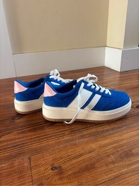 Madden Girl Blue White Pink Platform Sneakers